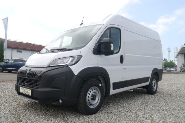 Details zum Fahrzeug: Peugeot Boxer 2.2 BlueHDi 140 L2H2 Heavy - ABVERKAUFSATK